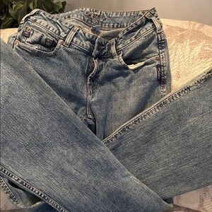 Silver Jeans Women's bell/flare Leg in Light Blue